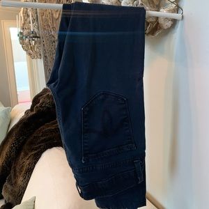 Level 99 skinny/straight jeans